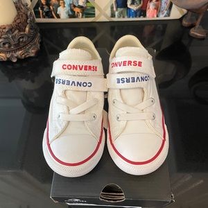 SOLD - Converse sneakers